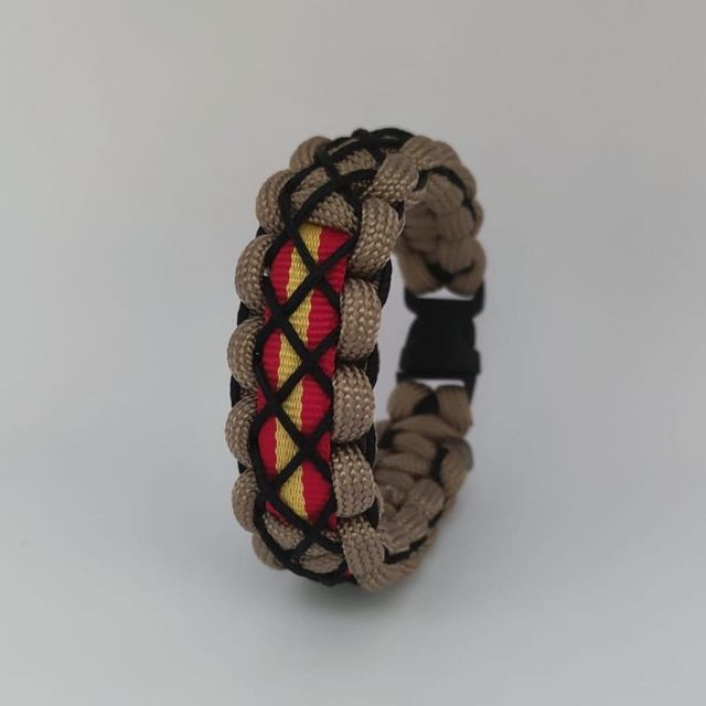 🌟Pulsera paracord cobra España talla 18🌟