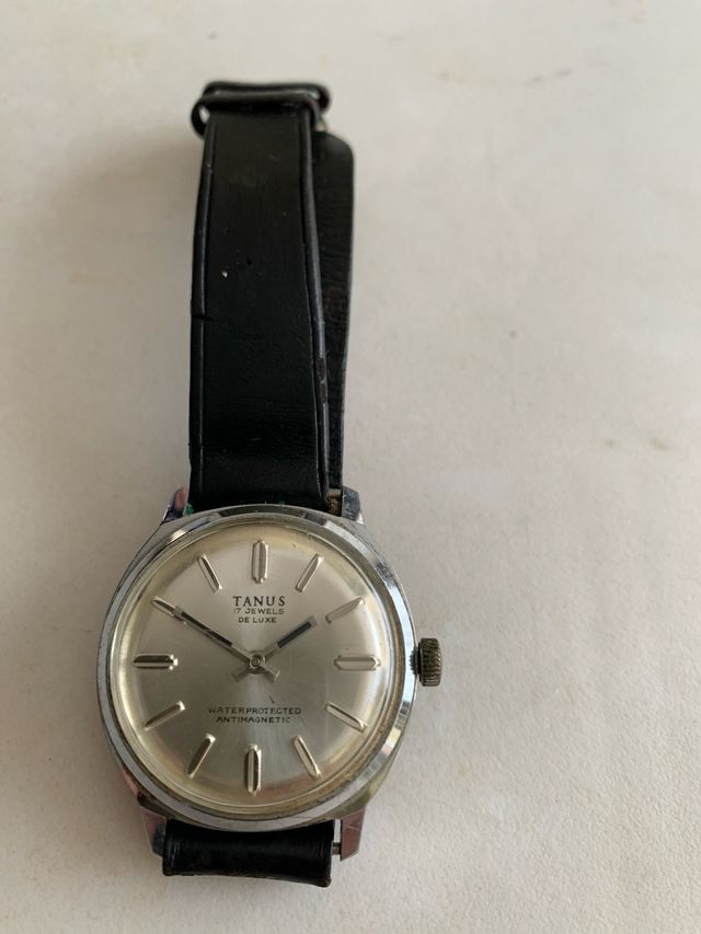 Reloj Tanus