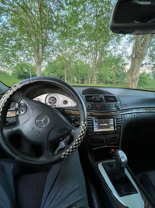 Mercedes-Benz Clase E 2003