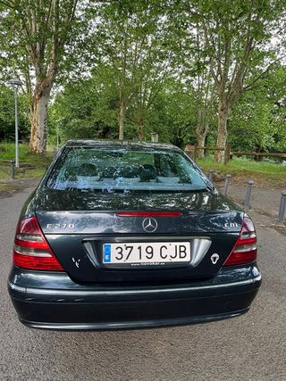 Mercedes-Benz Clase E 2003