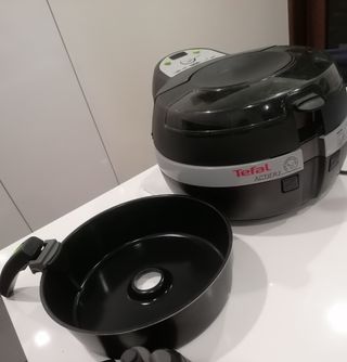 Panela com pega dobrável, de Actifry