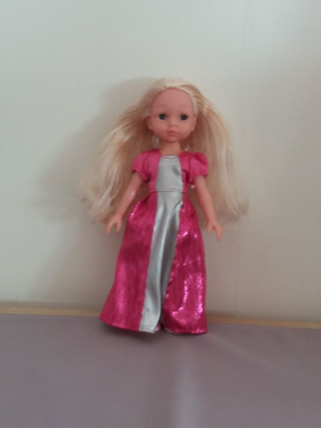 Barbies de Frozen y Rapunzel