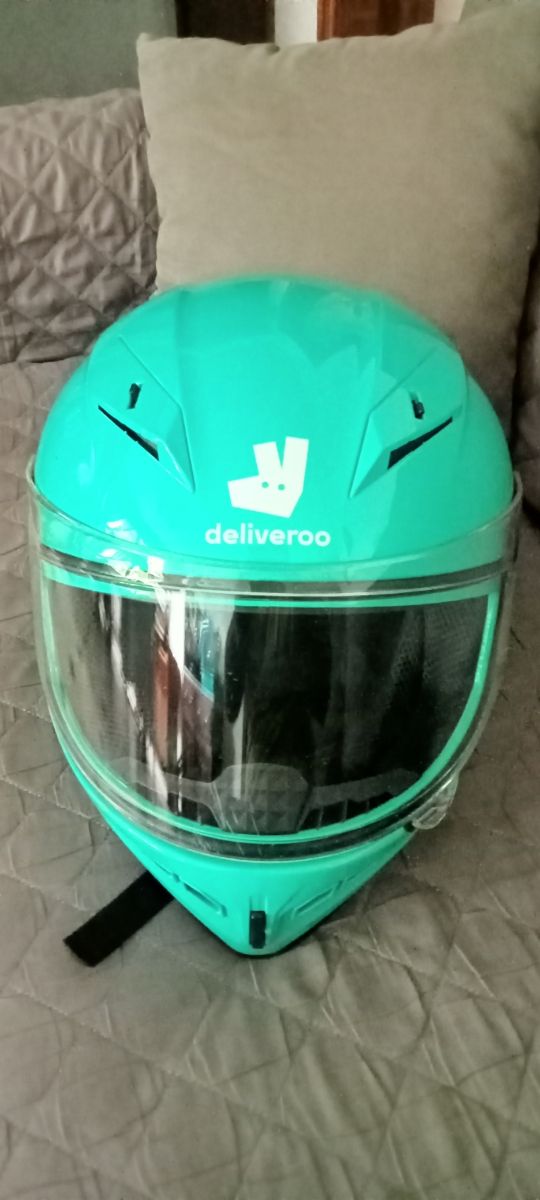 Casco para moto integrado deliveroo