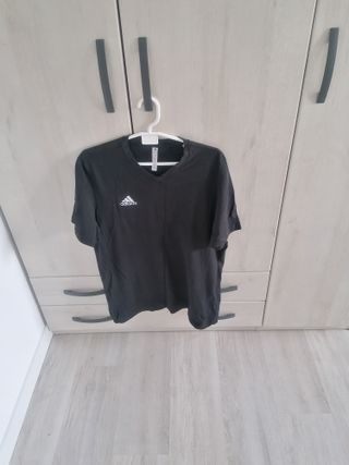 Camiseta Adidas negra Talla L.
