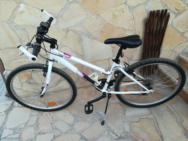Bicicleta Rockrider 5.0 Lady 26" con accesorios