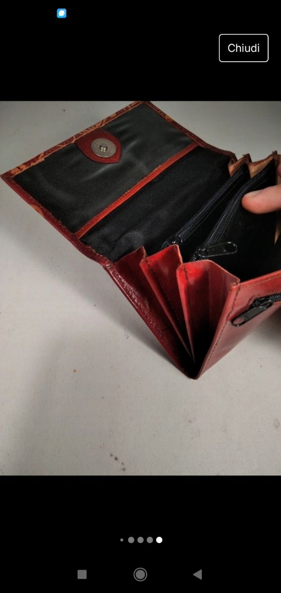 Portafoglio in pelle