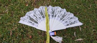 Abanico blanco de encaje Aire Distinto