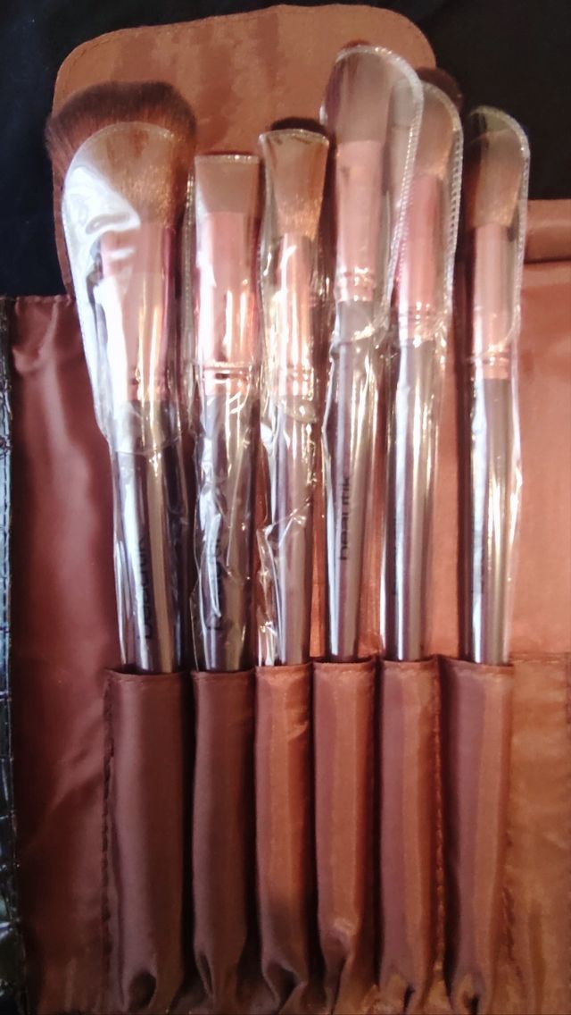 BEAUTIK Brochas de maquillaje