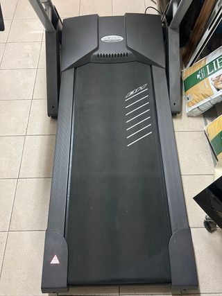 Cinta de correr bh explorer evolution