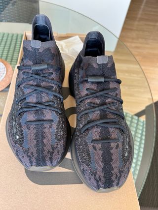 YEEZY BOOST 380 ONIX