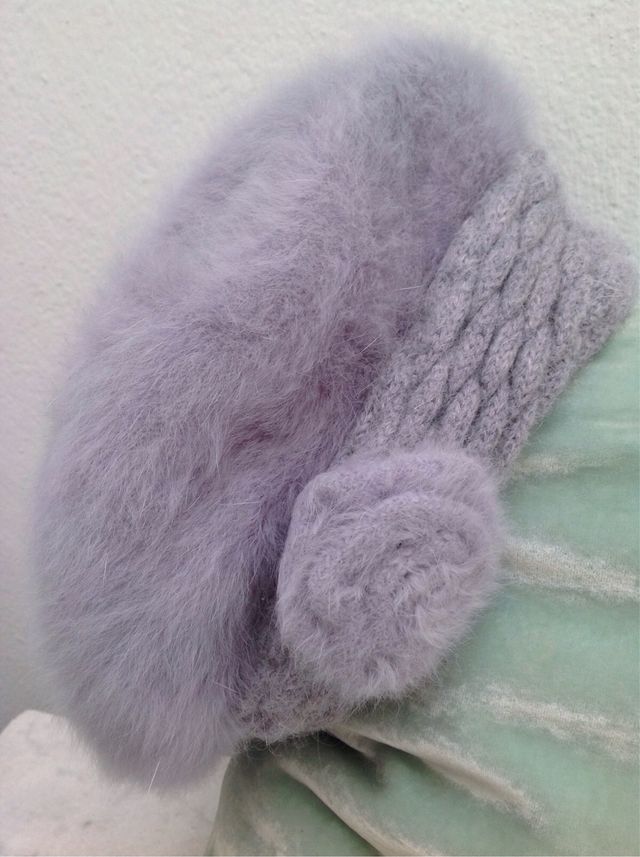 GORRA O BOINA GRIS NUEVA