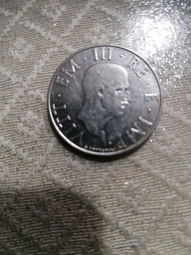 Moneta. da 2 lire. 1940