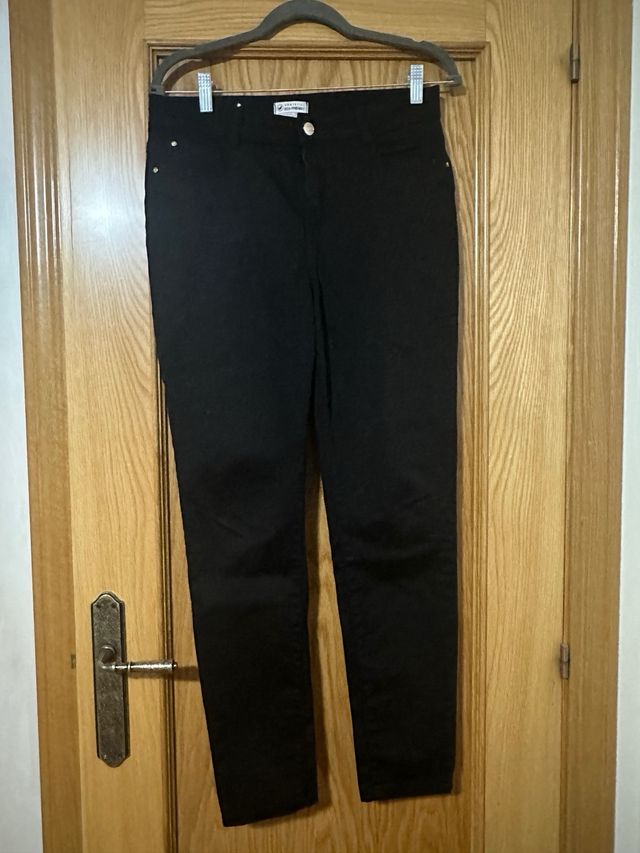 Pantalon negro mujer