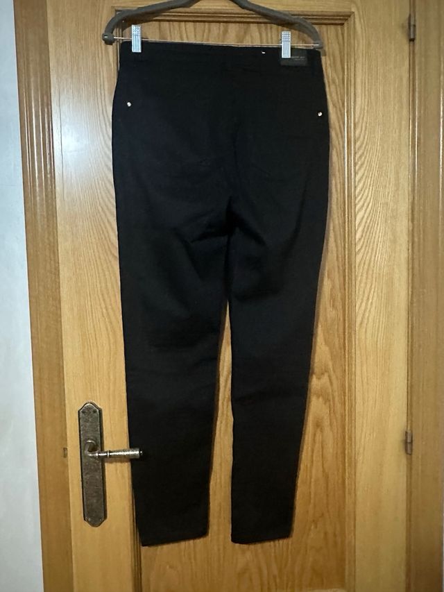 Pantalon negro mujer