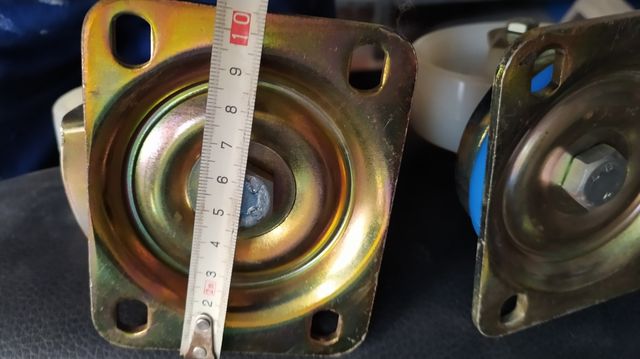 Ruedas carro caja herramientas