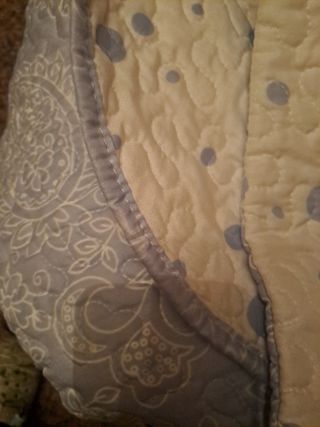 2 Colchas manterol cama 90 acolchada  2 unidades