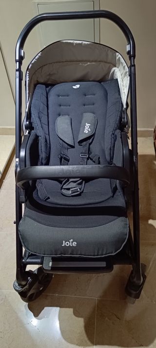 CARRITO Y CAPAZO BEBE JOIE