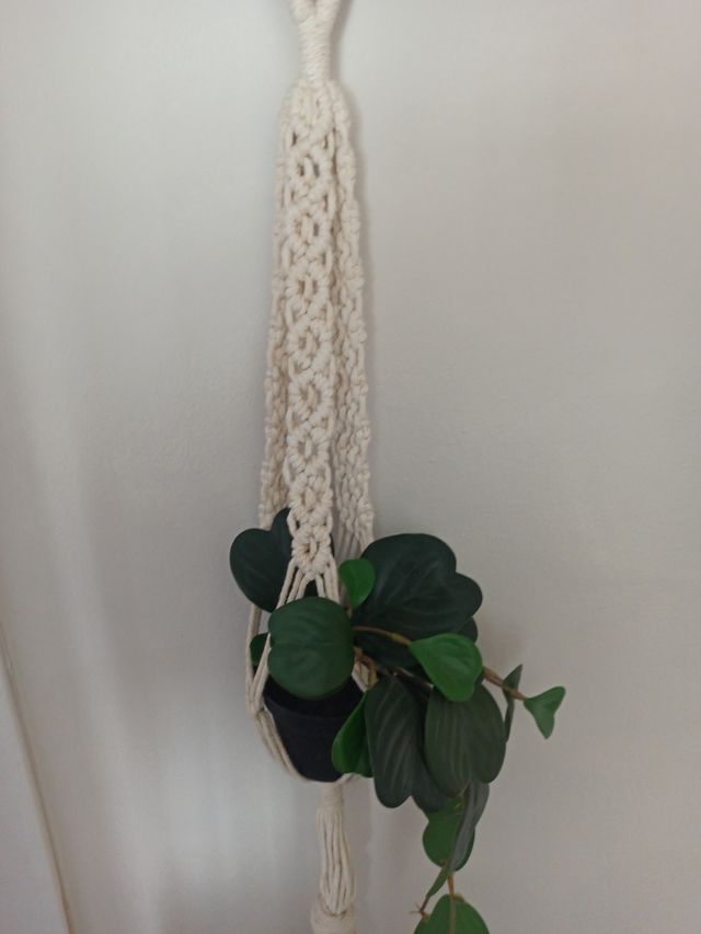 Colgador de macramé