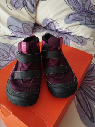 Botas de montaña niña número 32