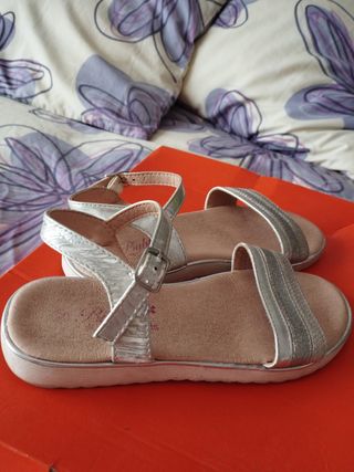 Sandalias niña número 32