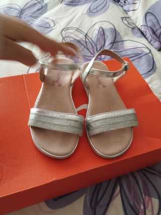 Sandalias niña número 32