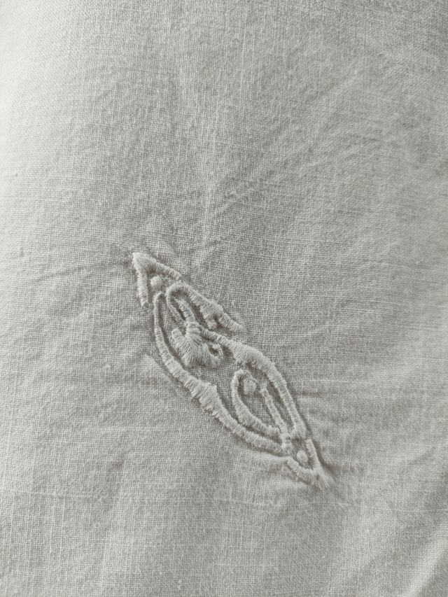 lenzuolo vintage matrimoniale ricamato