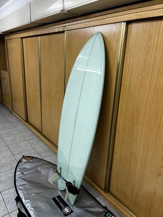 Tabla de surf fish estilo retro + Funda
