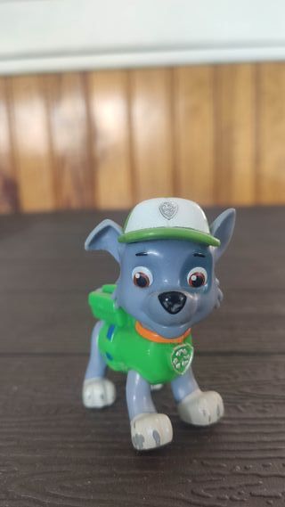 Muñeco Rocky de la Patrulla Canina