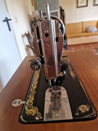 Máquina de coser Singer