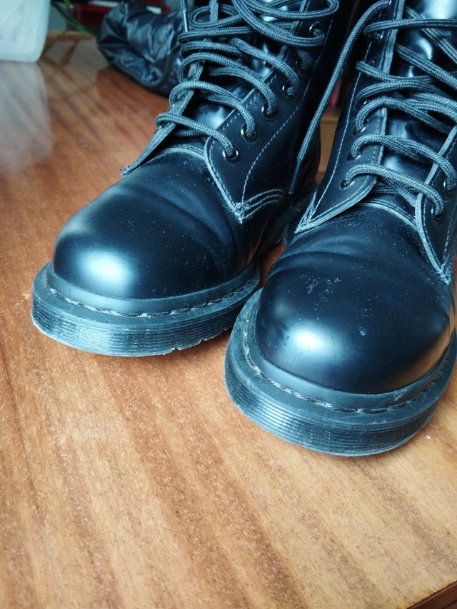 Dr. Martens