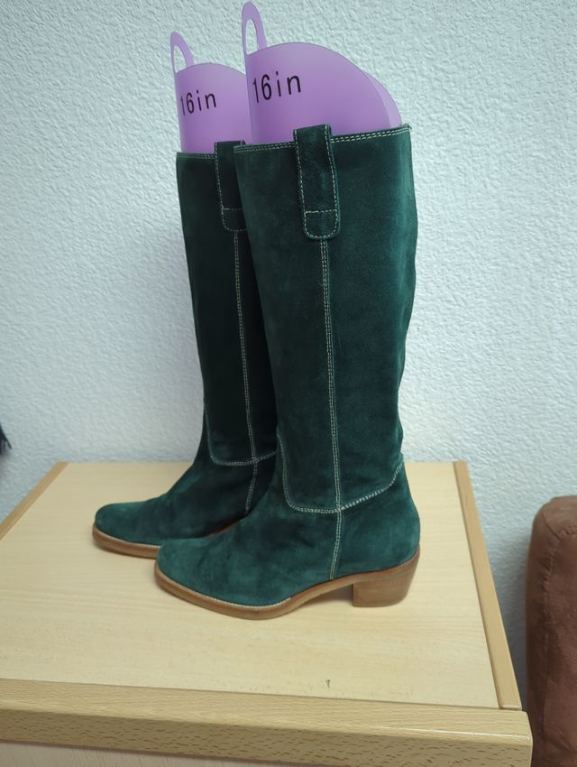 Botas