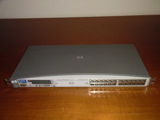 Switch COME NUOVO,Marca"HP PROCURVE 2324 J4818A"24