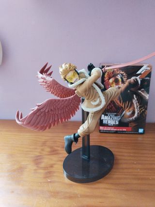 Figura anime Hawks