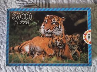 Puzzle tigresa con sus cachorros 300 piezas