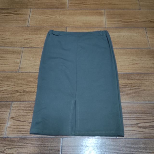 Saia travada de malha tamanho S