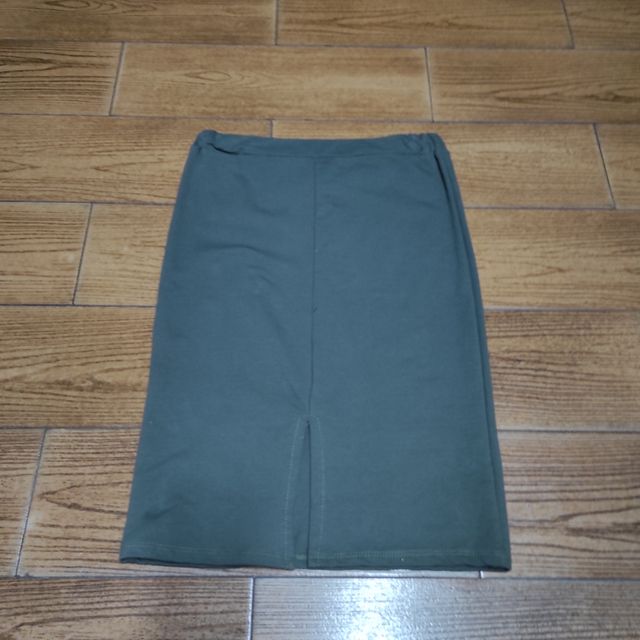 Saia travada de malha tamanho S