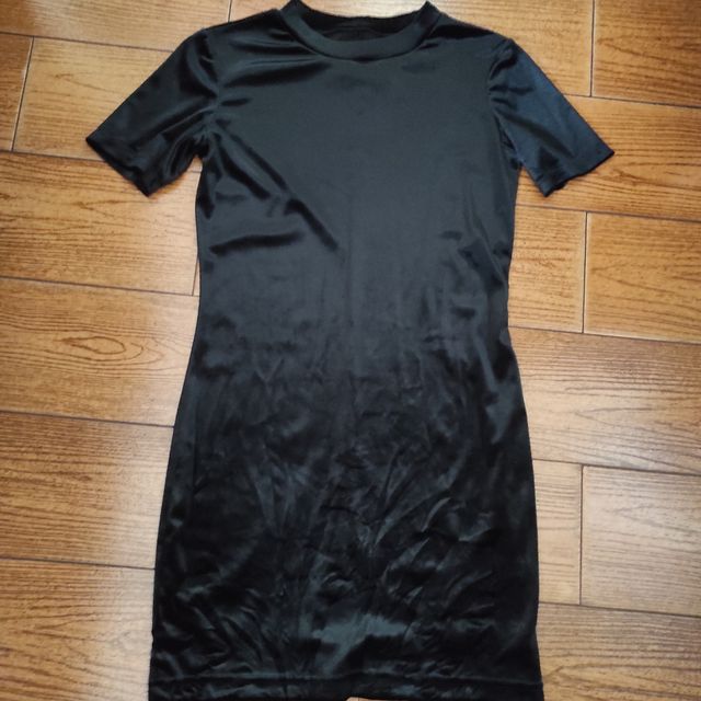 Vestido travado de veludo tamanho s