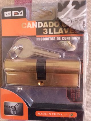 CERRADURA DE PUERTA NUEVA