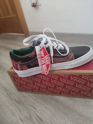 Vans