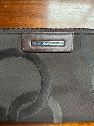 CARTERA DE MANO "BENETTON" MARRÓN