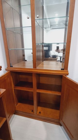 Bar / livreiro em cerejeira