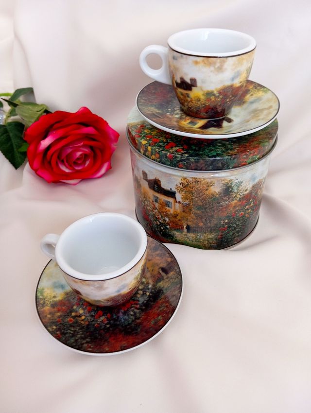 Due tazzine caffè+piattini scatola