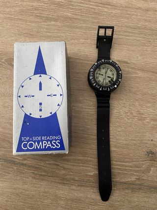 Compas de muñeca buceo