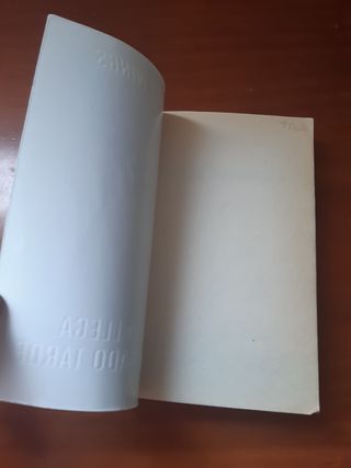 ELLA LLEGA DEMASIADO TARDE, de Mary Wings.