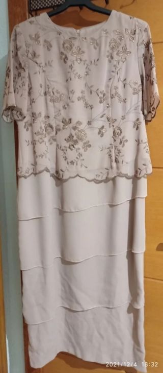 Vestido ceremonia. Ideal madrinas