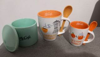 Tazze e zuccheriera McCafé 