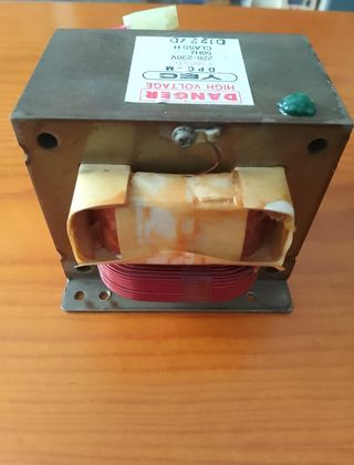 Transformador de microondas 