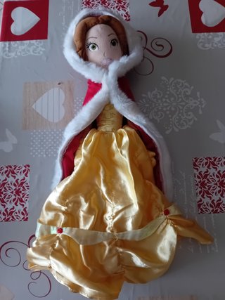 Bambola belle peluche 50 cm