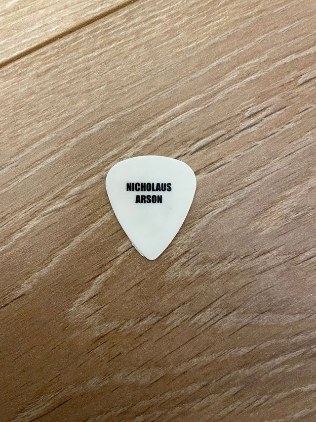 The Hives pua de guitarra