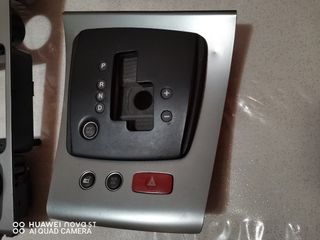 Leva del cambio automatico alloggio e centraline